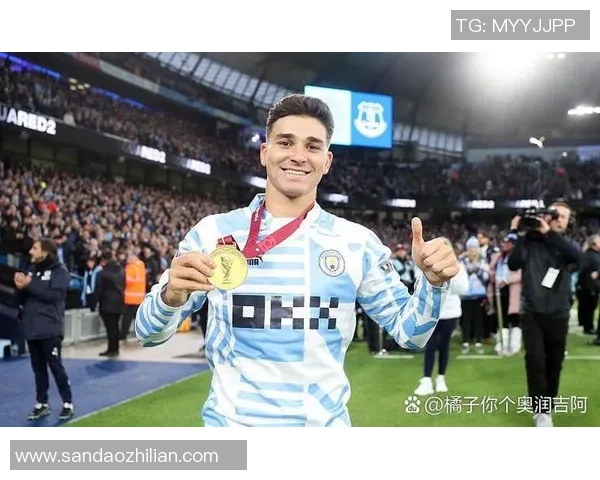 让女孩们也爱上足球明星的魅力与激情之旅